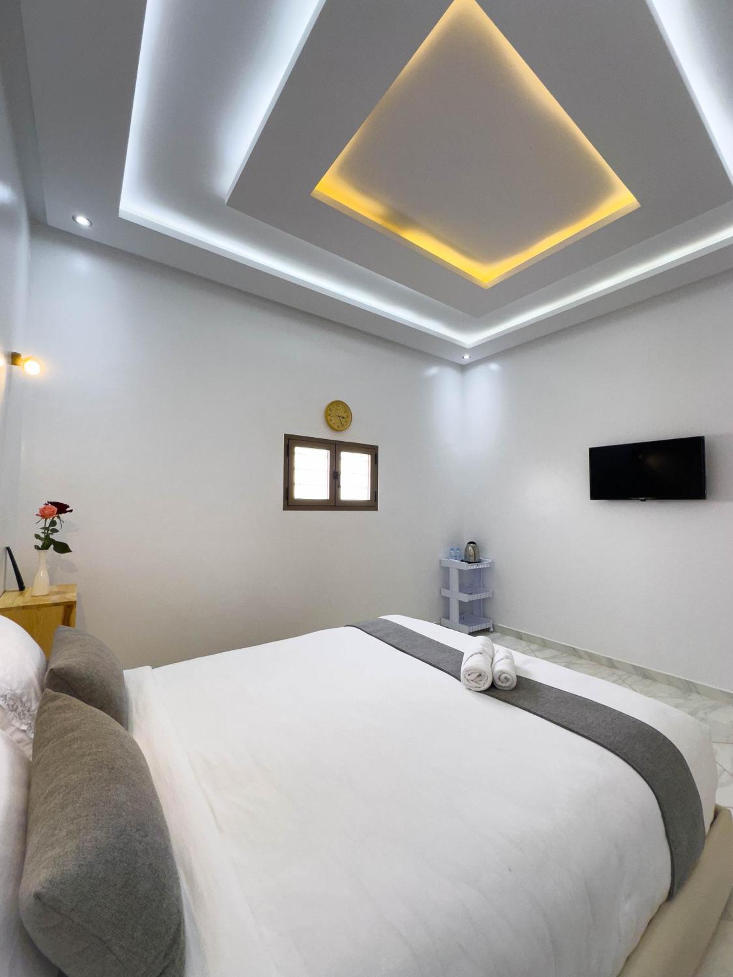 Hotel Apartment America Дакла Екстериор снимка