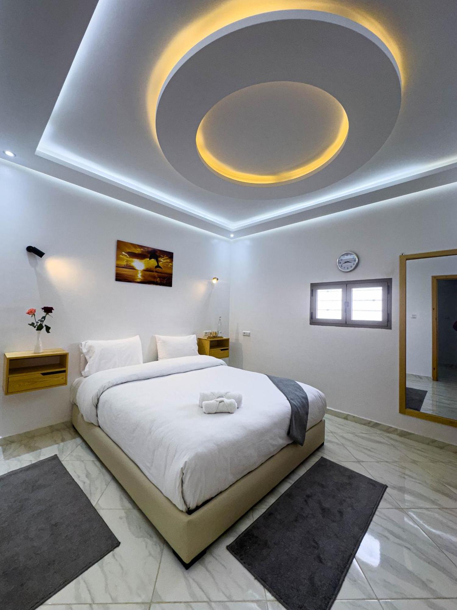 Hotel Apartment America Дакла Екстериор снимка