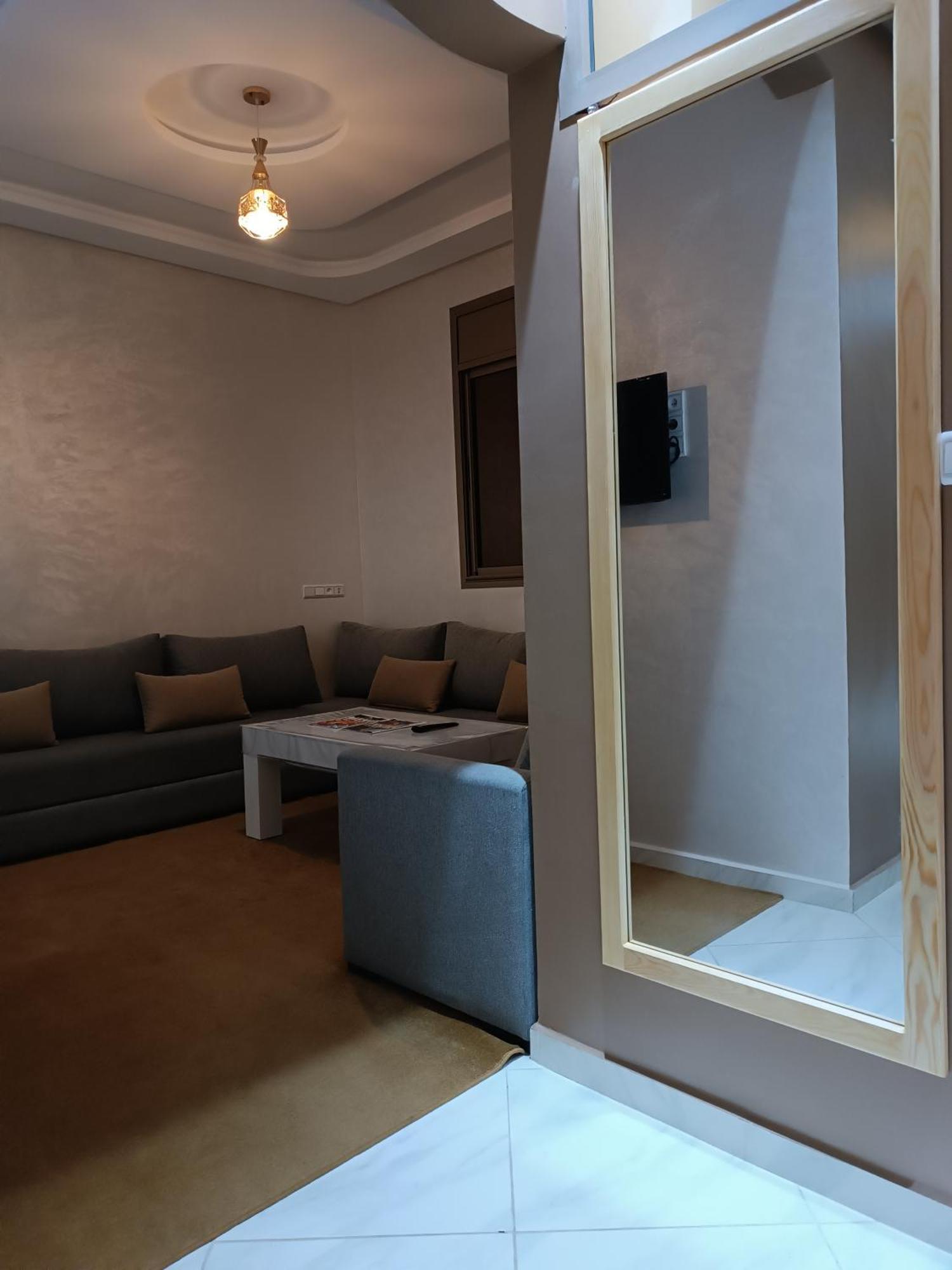 Hotel Apartment America Дакла Екстериор снимка